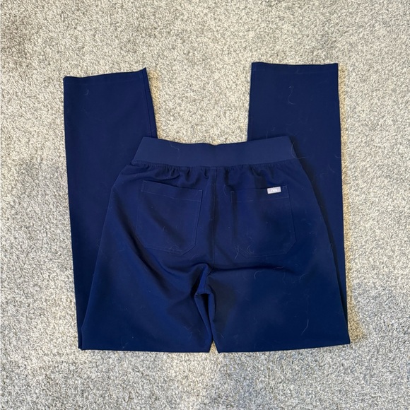 Figs Women's High-Waisted Livingston Scrub Pant - Picture 3 of 4